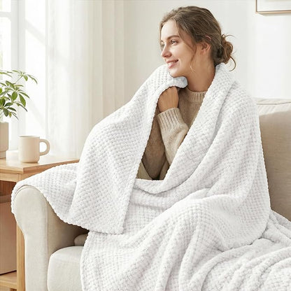 Exclusivo Mezcla Fleece Bed Blanket Twin Size, Super Soft and Warm Blankets for Couch, Sofa and Bed Waffle Textured, Cozy, Fuzzy and Lightweight (Pure White, 90x66 Inches)