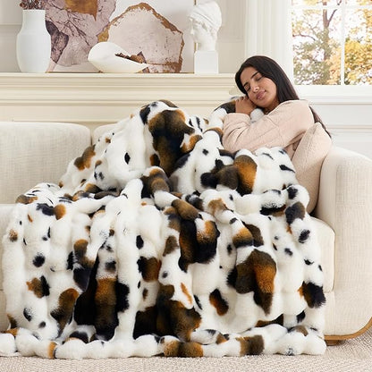 Cozy Bliss Cow Print Faux Fur Throw Blanket for Couch, Fuzzy Soft Plush Thick Bubble Blanket for Sofa Bedroom Living Room, 50x60 Inches