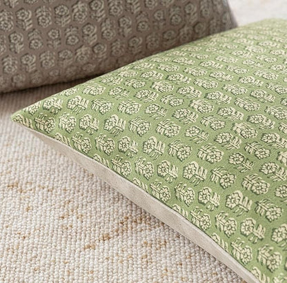 Foindtower Set of 2 Decorative Vintage Floral Print Throw Pillow Covers Neutral Modern Farmhouse Cushion Covers Boho Home Decor for Sofa Chair Couch Bedroom Living Room Outdoor,18×18 Inch,Lime Green