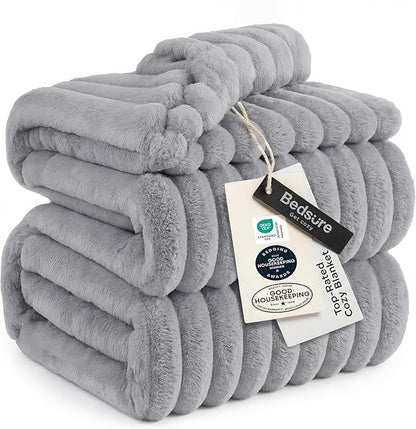 Bedsure GentleSoft California King Size Blanket for Bed - Cozy Soft Blankets for Women, Cute Large Throws for Girls, Light Grey, 102x96 Inches