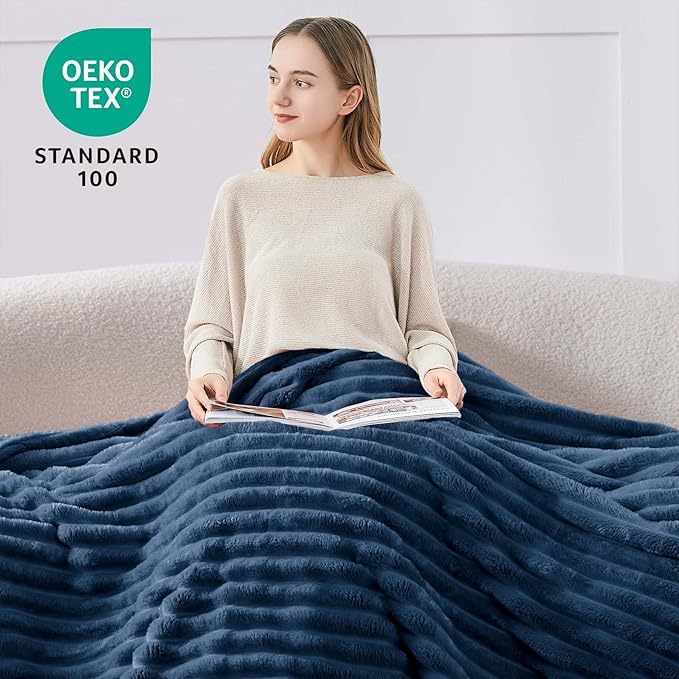 BEDELITE Fleece Throw Blanket for Couch - 300GSM Soft & Warm Fluffy Navy Blanket, Decorative and Giftable Striped Blankets for Women, Men, 50"x70"