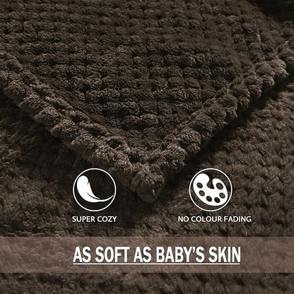 Exclusivo Mezcla Fleece Bed Blanket King Size, Super Soft and Warm Blankets for Couch, Sofa and Bed Waffle Textured, Cozy, Fuzzy and Lightweight (Coffee, 90x104 Inches)