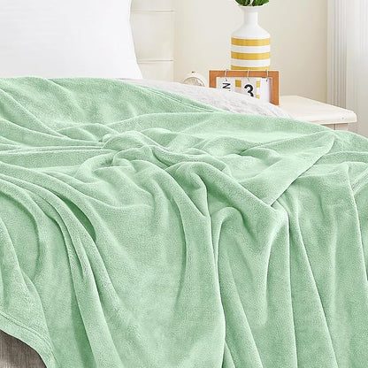 KMUSET Sage Green Fleece Throw Blanket for Bed - Lightweight Super Soft Cozy Luxury Bed Blanket Microfiber 50 x 60 inches