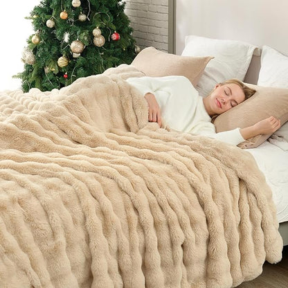 Cozy Bliss Faux Fur Throw Blanket for Couch, Bubble Plush Blanket Queen Size, Fuzzy Soft & Thick Blanket for Bed Sofa Living Room, 90x90 Inches Beige