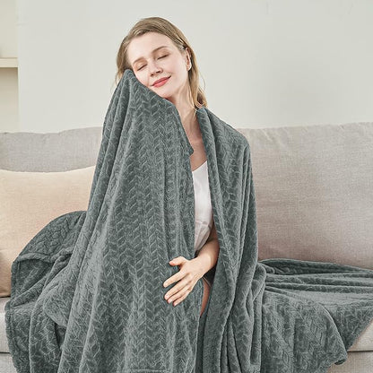 inhand Grey Fleece King Blanket for Bed, Super Soft Flannel Cozy Blankets for Adults, Lightweight Leaves Pattern Fuzzy Blanket for Office,Travel, Warm Plush Blankets for All Season, 90x108 Inches