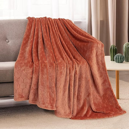 TOONOW Fleece Blanket Textured Fuzzy Plush Throw Blanket Twin Size 60" x 80", Super Soft Fluffy Bed Blanket Geometric Pattern Comfy Microfiber Flannel Blankets for Couch, Bed, Sofa, Carnelian
