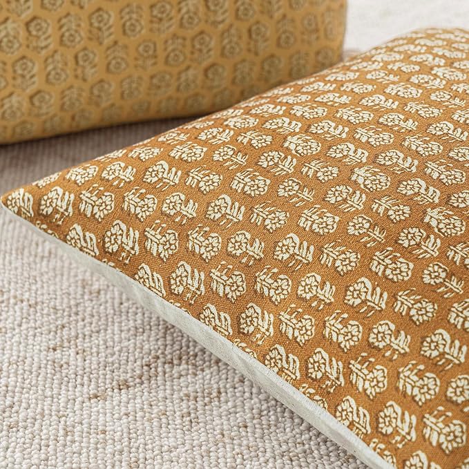 Foindtower Set of 2 Decorative Vintage Floral Print Throw Pillow Cover Neutral Modern Farmhouse Cushion Covers Boho Home Decor For Sofa Couch Chair Bedroom Living Room Outdoor,18×18 Inch,Golden Orange