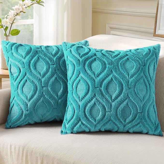 decorUhome Summer Throw Pillow Covers 18x18 Inch Set of 2, Soft Plush Faux Wool Turquoise Solid Couch Pillow Covers, Accent Farmhouse Neutral Square Pillow Cases for Sofa Bed Living Room