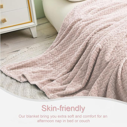 Exclusivo Mezcla Fleece Twin Size Blanket for Bed, 90x66 Inches Soft Cozy Jacquard Flannel Blankets, Lightweight Fuzzy Plush Warm for Women, Camel