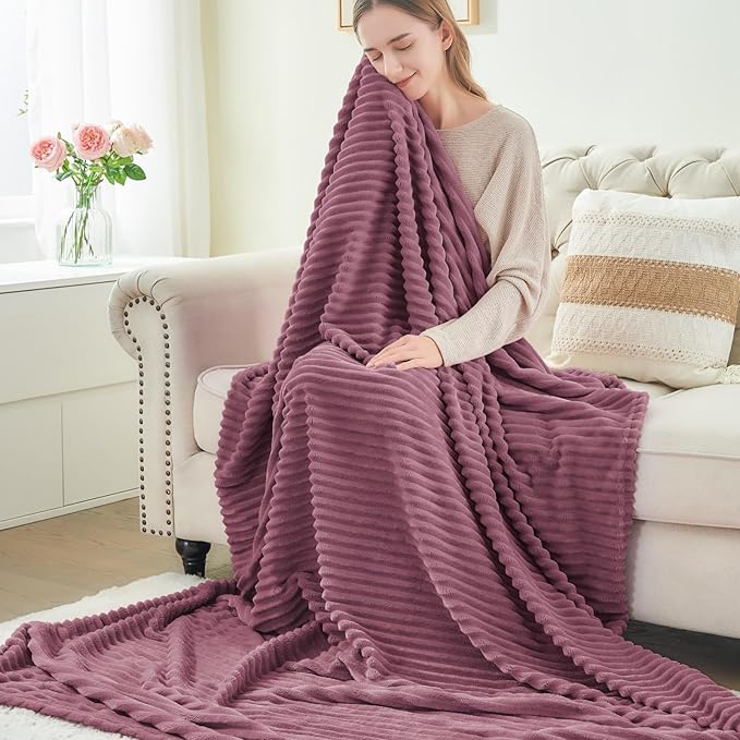 BEDELITE Fleece Blanket Twin Size – 3D Ribbed Jacquard Soft and Warm Decorative Fuzzy Blankets – Cozy, Fluffy, Plush Lightweight Throw Blankets for Couch, Bed, Sofa(Plum, 60x80 inches)