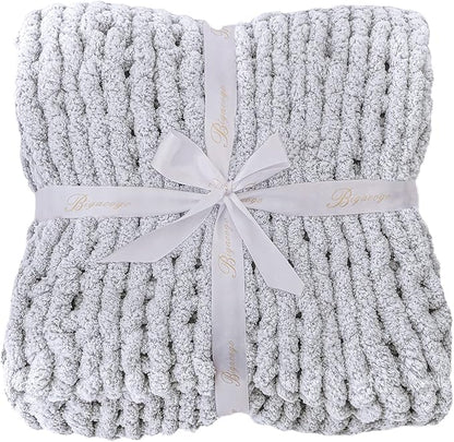 Bigacogo Chunky Knit Throw Blanket for Couch, 80x90 inches, 100% Hand Knitted with Thick Jumbo Chenille Yarn, Cozy Soft Large Rope Knot Cable Crochet Blankets for Sofa Bed Living Room, Light Grey