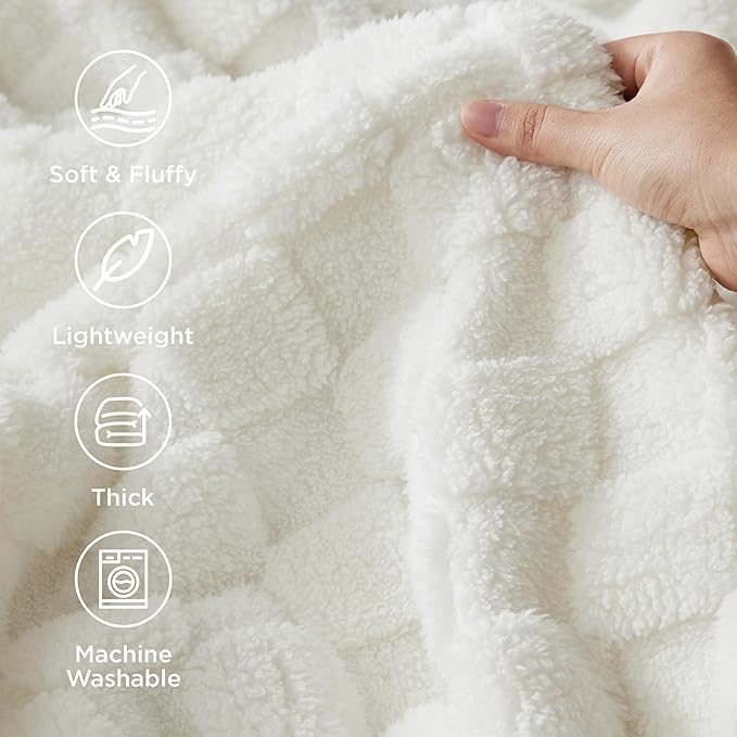 Bedsure GentleSoft Full Size Blankets for Bed White - Super Soft Cozy Fleece Blanket for Kids Girls, Large Fuzzy Throws for Bedroom Decor, 84x90 Inches