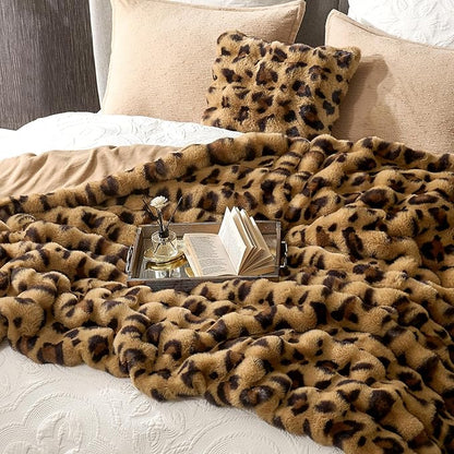 Cozy Bliss Cheetah Leopard Print Faux Fur Throw Blanket for Couch, Fuzzy Soft Plush Thick Bubble Blanket for Sofa Bedroom Living Room, 60x80 Inches Brown