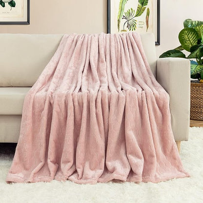 TOONOW Fleece Blanket Super Soft Cozy Throw Blanket 50" x 60", Lightweight Fuzzy Comfy Textured Flannel Blanket Winter Warm Plush Throw Blankets for Couch, Sofa, Bed, Light Pink