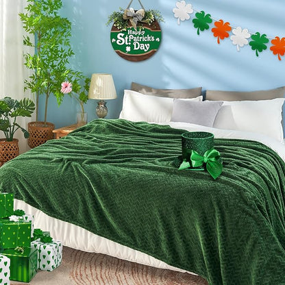 inhand Fleece Twin Blanket for Bed Green Throw Blanket for Couch Super Soft Cozy Warm Blankets and Throws Lightweight Fuzzy Large Blanket for Sofa Bed Office,60x90 inches