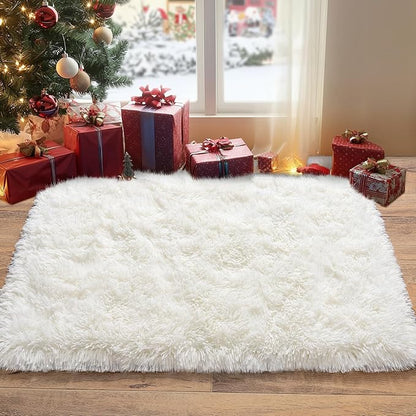 Pionblank Fluffy Small Rug for Bedroom 2x3 Feet, Shag Soft Area Rug, Modern Plush Carpet, Furry Cute Bedside Rug for Kids Girls Boys Room Nursery Decor, Cream White