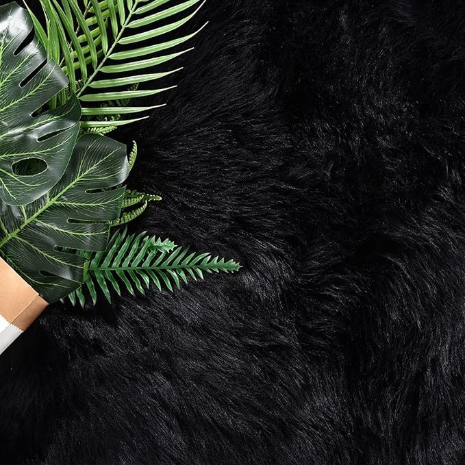 Latepis Area Rug 6x8, Faux Fur Sheepskin Rug for Living Room, Fluffy Washable Rugs for Bedroom, Dorm, Luxury Room Decor, Black Fur Rugs, Rectangle
