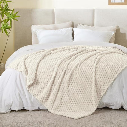 BEDELITE Fleece Blanket Twin for Bed Couch, 3D Jacquard Decorative Cream Throw, Soft Cozy Warm Plush Fuzzy, 60x80Inches
