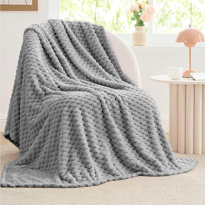 BEDELITE Fleece Blanket Twin Size for Bed Couch, 3D Jacquard Decorative Grey Throw Blanket, Soft and Cozy Warm Plush Fuzzy Throw All Seasons Suitable, 60x80Inches