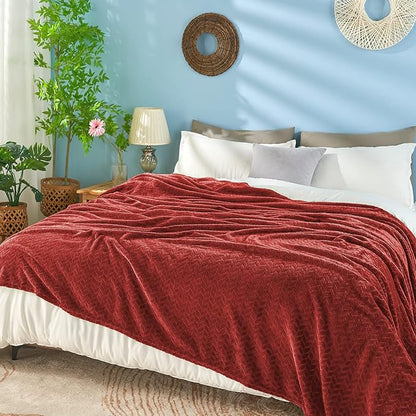 inhand Red Fleece Twin Blanket, Super Soft Flannel Cozy Blankets for Adults, Lightweight Leaves Pattern Fuzzy Blanket for Couch Sofa Bed Office, Warm Plush Blankets for All Season, 60x90 Inches