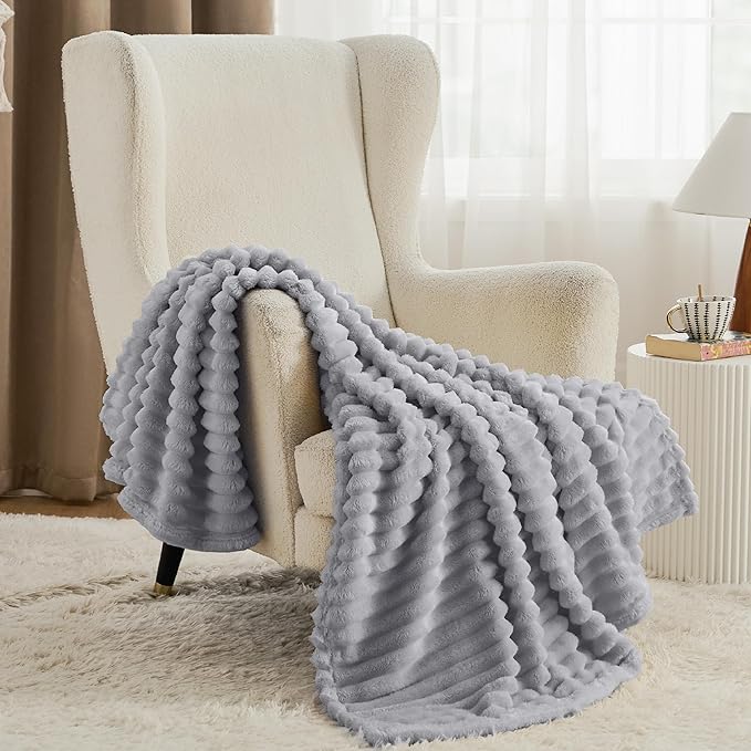 Bedsure GentleSoft Twin XL Blanket for Bed - Cozy Soft Blankets for Women, Cute Large Throws for Girls, Light Grey, 66x90 Inche