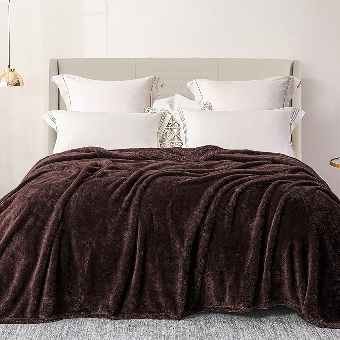 Exclusivo Mezcla Plush Fuzzy Fleece Bed Blanket Queen Size, Super Soft, Fluffy and Warm Blankets for Couch, Bed, All Season (Coffee, 90x90 Inches)
