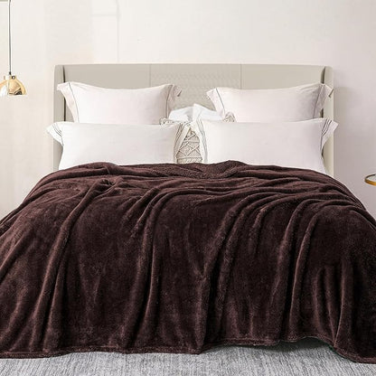 Exclusivo Mezcla Plush Fuzzy Fleece Bed Blanket Queen Size, Super Soft, Fluffy and Warm Blankets for Couch, Bed, All Season (Coffee, 90x90 Inches)