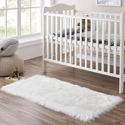 Ciicool White Fur Fluffy Rug, 2x4 ft Small Faux Fur Rug for Bedroom, Washable Faux Sheepskin Rugs for Sofa Couch Seat Cushion, Thick Shaggy Furry Rugs Floor Carpets for Bedside Living Room