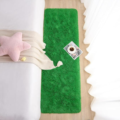 Chicrug Soft Runner Rug for Bedroom Living Room Plush Fluffy Rug 2x6 Feet, Shag Furry Runner Rug Carpet Non Shedding for Nursery Children Kids Girls Room Home Decorative, Grass Green