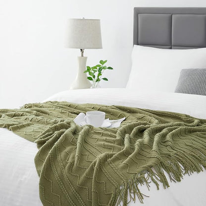 BOURINA Dark Olive Throw Blanket 50x60 Inches Throw Textured Solid Soft Sofa Couch Decorative Knit Blanket