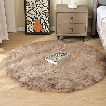 ORINOVA Beige Fuzzy Living Room Washable Area Rug 5ft Round Shag Faux Sheepskin Nursery Rug for Bedroom Teen Room Home Decor Soft Fluffy Circle Carpet