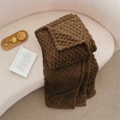 BEDELITE Fleece Blanket - 3D Jacquard Decorative Brown Throw Blankets for Couch & Bed, Soft and Cozy Warm Plush Fluffy Blanket All Seasons Suitable, 50x60Inches