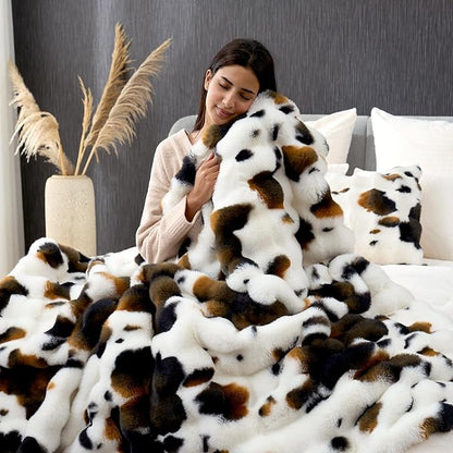 Cozy Bliss Cow Print Faux Fur Throw Blanket for Couch, Fuzzy Soft Plush Thick Bubble Blanket for Sofa Bedroom Living Room, 60x80 Inches