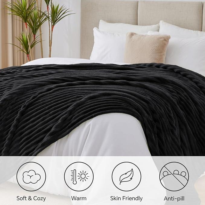 BEDELITE Full Size Blanket for Bed, 300GSM Soft & Warm Fleece Black Blanket, Decorative and Giftable Striped Blankets for Women, Men, 84"x90"