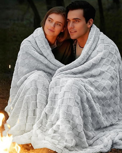 Utopia Bedding Cool Grey Checkered Fleece Queen Blanket for Couch or Bed, Soft Plush Cozy Blanket for Women and Men, Ultra Comfy Travel-Friendly Bed Throws for Relaxation, 90x90 Inches