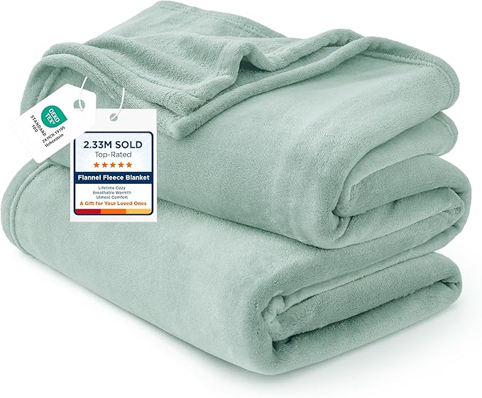 Bedsure GentleSoft Fleece Blanket Twin Size Sage Green - 300GSM Lightweight Plush Fuzzy Cozy Soft Warm Blanket for Bed, Sofa, Couch, Travel, Camping, 60x80 inches