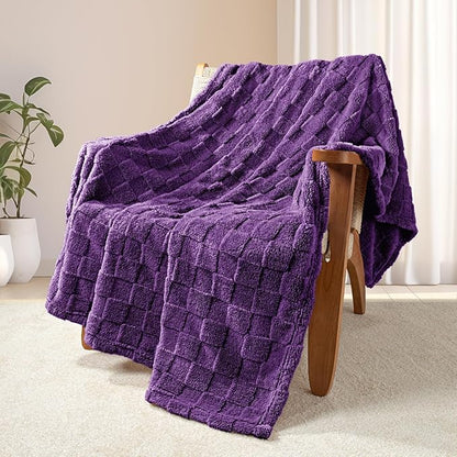 Exclusivo Mezcla Fleece Throw Blanket for Couch,Super Soft and Warm Lightweight Checkered Pattern Blankets for All Seasons,50x60 Inches, Purple