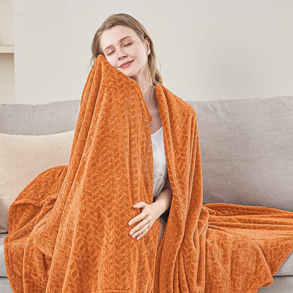 inhand Rust Fleece Twin Blanket, Super Soft Flannel Cozy Blankets for Adults, Lightweight Leaves Pattern Fuzzy Blanket for Couch Sofa Bed Office, Warm Plush Blankets for All Season, 60x90 Inches