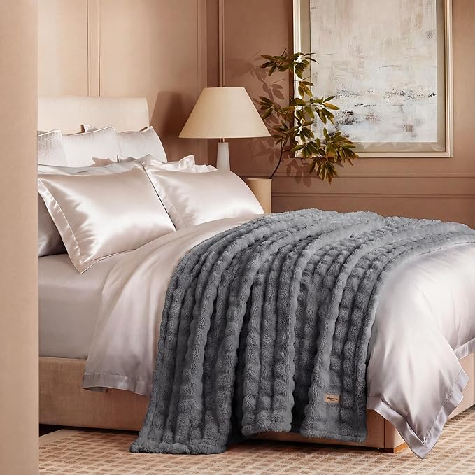 Bedsure 3D Fleece Bubble Blanket - GentleSoft Grey Queen Blanket for Bed Sofa Room Decor - Luxury Soft Cozy Gifts for Kids, Lightweight, All Seasons, Grey, 90"×90"