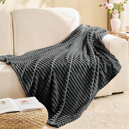 BEDELITE Fleece Throw Blanket for Couch – 3D Ribbed Jacquard Soft and Warm Decorative Fuzzy Blanket – Cozy, Fluffy, Plush Lightweight Charcoal Grey Throw Blankets for Bed, Sofa, 50x60 inches