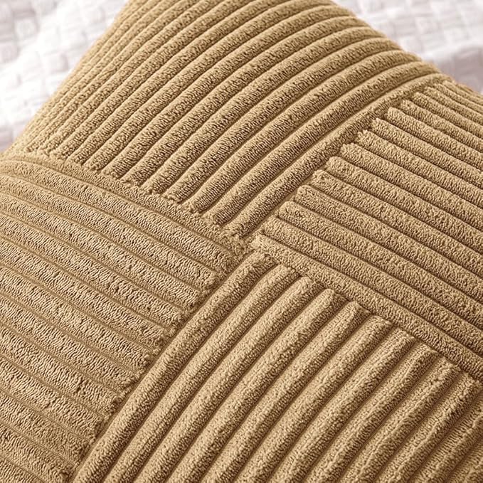 MIULEE Brown Decorative Throw Pillow Covers 20x20 Inch for Couch Bed Sofa Pack of 2 Boho Farmhouse Throw Pillows Soft Cross Corduroy Patchwork Textured Cushion Cases