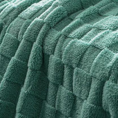 Exclusivo Mezcla Queen Size Flannel Fleece Blanket, Super Soft and Warm Lightweight Checkered Pattern Blankets for All Seasons, 90x90 Inches, Celadon