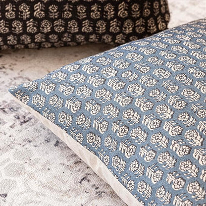 Foindtower Set of 2 Decorative Neutral Floral Print Throw Pillow Covers Vintage Accent Farmhouse Cushion Covers Boho Home Decor for Sofa Couch Chair Bedroom Living Room,22×22 Inch,Dusty Blue