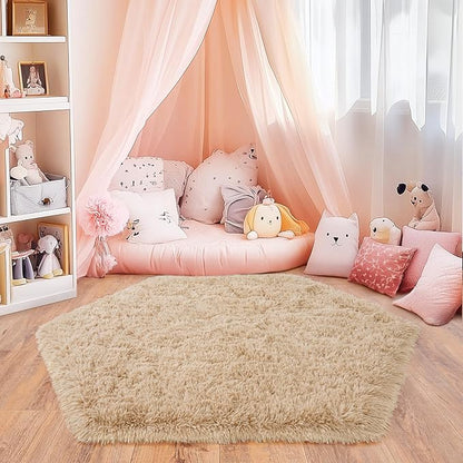 4x4.6 Feet Beige Hexagon Rugs for Princess Tent, Ultra Soft Fluffy Hexagon Area Rug for Bedroom, Cute Shag Rugs for Girls Room, Fuzzy Plush Carpet for Kids Room Tent Castle Home Decor