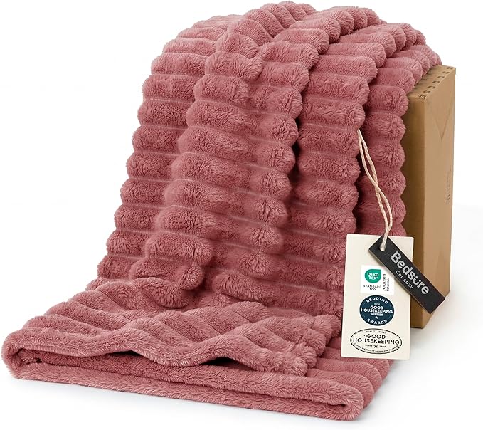 Bedsure GentleSoft Dusty Pink Fleece Twin Blanket for Couch - Cozy Soft Blankets for Women, Cute Small Throws for Girls, 60x80 Inches