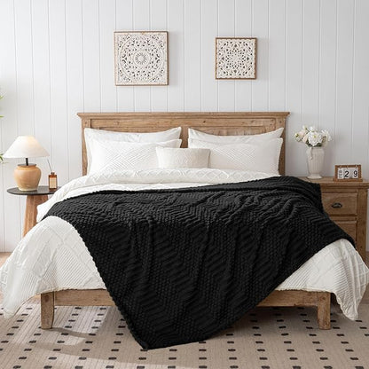 50x70 Inch Black Throw Blanket - Soft & Fluffy Fleece, Cute & Aesthetic, Perfect for Sofa, Couch, Chair, Bed, Living Room & Bedroom, All-Season Use, Plush & Cozy Decorative Blanket