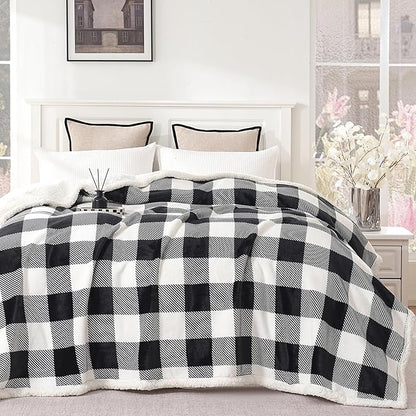 PU MEI Sherpa Fleece Throw Blanket 80" x 90" Reversible Plush Fluffy Large Big Blanket Lattice Flannel Blankets for All Season Use, Black and White