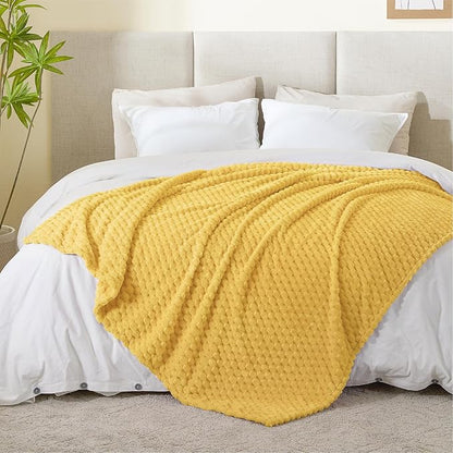 BEDELITE Jacquard Blanket - 3D Fleece Decorative Yellow Twin Size, Super Soft and Cozy Warm Fuzzy Blanket All Seasons Suitable, 60x80Inches