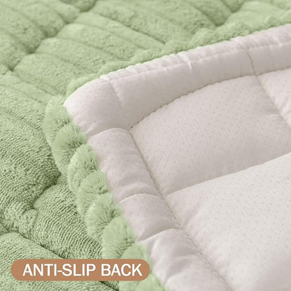 Smiry Couch Cover for Dogs Washable, Non Slip Fuzzy Pet Couch Covers for 3 Cushion Sofa Pet Friendly, Thick Soft Sofa Slipcovers Cushion Protector (Green, 27.6" x 70.9")