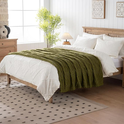 90x90 Inch Green Queen Large Blanket - Soft & Fluffy Fleece, Neutral Tan Color, Cute & Aesthetic, Perfect for Sofa, Couch, Bed, Living Room & Bedroom, All-Season Use, Plush & Cozy Decorative Blanket